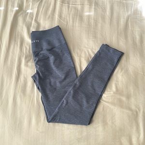 Alphalete amplify leggings size medium sporty activewear gym workout